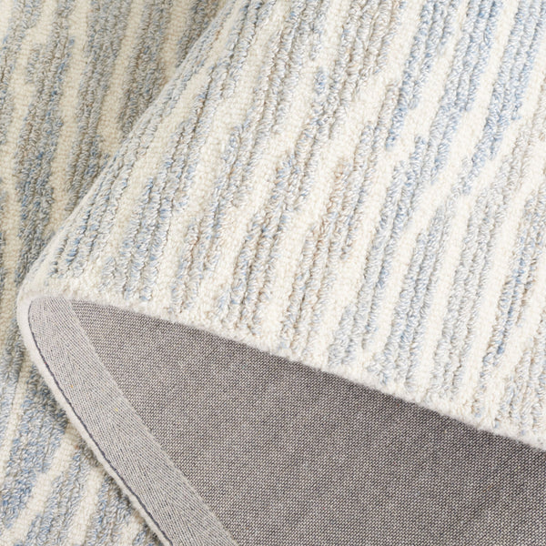 Safavieh Renewal Hand-tufted Area Rug In Soothing Colors For Modern Homes – Elegant Centerpiece For Any Room Light Blue ,Ivory 60% Pet Yarn,30% Wool,10% Cotton Rnw203l-3