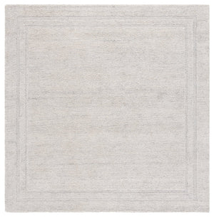 Safavieh Renewal Elegant Handwoven Area Rug - Timeless Comfort & Style For Any Home Decor Space Silver Wool,Polyester,& Cotton Rnw211g-28