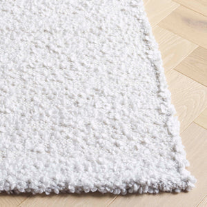 Safavieh Renewal Handwoven Area Rug - Elegant Design For Hallways & Kitchens, Luxurious Comfort & Durability Ivory Wool,Polyester,& Cotton Rnw212a-28