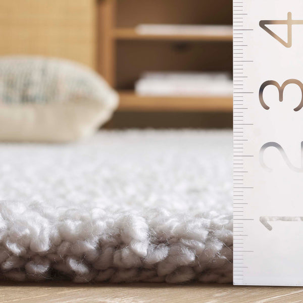 Safavieh Renewal Handwoven Area Rug - Elegant Design For Hallways & Kitchens, Luxurious Comfort & Durability Ivory Wool,Polyester,& Cotton Rnw212a-28