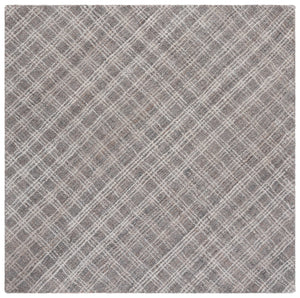 Safavieh Renewal Plush Grey Area Rug — Hand-Tufted Polyester Pile, Modern Minimalist Design For Cozy, Durable Style 4'-0" x 6'-0" RNW252F-4