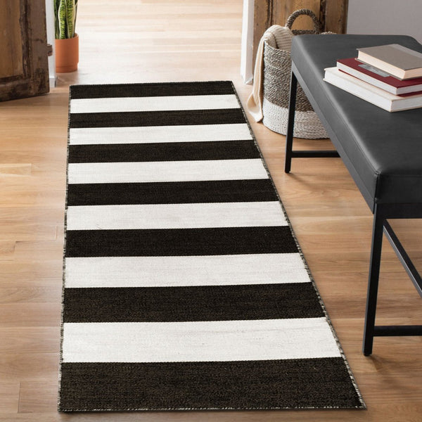 Trans Ocean Liora Manne Sorrento Rugby Stripe Indoor/Outdoor Area Rug – Hand Woven Geometric Accent For Style Black Polyester,Acrylic Srnr8630248