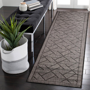 Trans Ocean Liora Manne Carmel Pyramid Indoor/Outdoor Area Rug - Contemporary Geometric Design For Stylish Spaces Black Polypropylene,Polyester Crer8849648