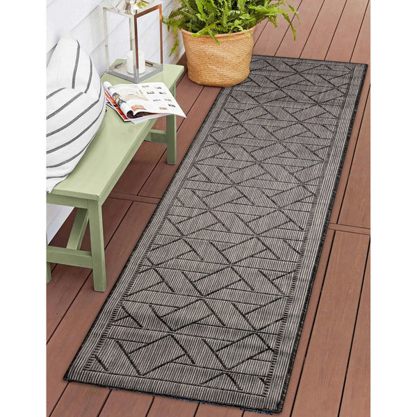 Trans Ocean Liora Manne Carmel Pyramid Indoor/Outdoor Area Rug - Contemporary Geometric Design For Stylish Spaces Black Polypropylene,Polyester Crer8849648