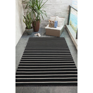 Trans Ocean Liora Manne Sorrento Hand Woven Indoor/Outdoor Area Rug - Stylish, Fade-resistant, Versatile Design Black Polyester,Acrylic Srn57630548