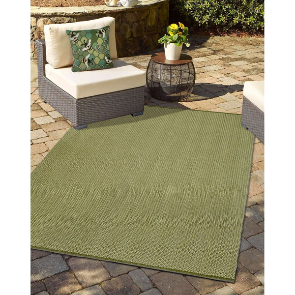 Trans Ocean Liora Manne Marina Bee Free Indoor/Outdoor Pillow - Nature-inspired Design With Buzzing Bees Green Polypropylene,Polyester 7mr8s958506