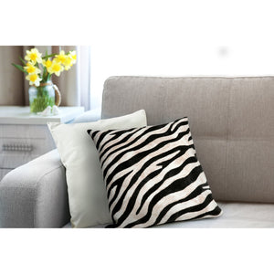 Trans Ocean Liora Manne Visions I Zebra Indoor/Outdoor Handmade Pillow - Stylish Graphic Animal Print Accent Black Polyester 7sa2s304348