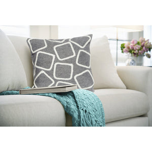 Trans Ocean Liora Manne Visions I Handmade Indoor/Outdoor Pillow - Geometric Accent For Stylish Spaces Silver Polyester 7sa2s408738
