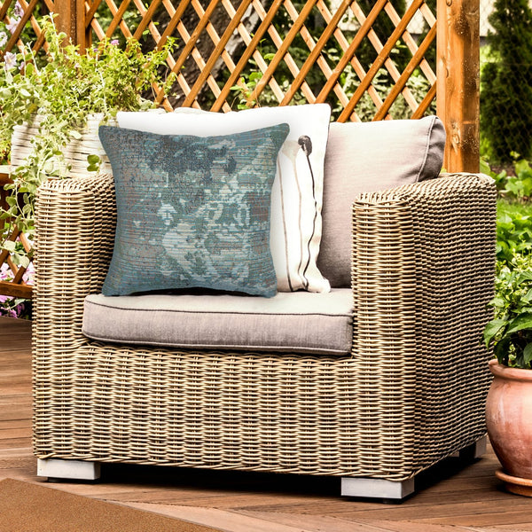 Trans Ocean Liora Manne Marina Transitional Indoor/Outdoor Pillow With Stunning Kermin Pattern For Any Space Blue Polypropylene,Polyester 7mr8s804303