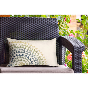 Trans Ocean Liora Manne Visions Iii Indoor/Outdoor Handmade Pillow - Transitional Medallion Artistry In Blue Ivory Polyester 7sc1s410506