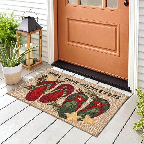 Trans Ocean Liora Manne Frontporch Mistletoes Indoor/Outdoor Mat With Festive Flip Flops And Greenery Design Natural Polyester,Acrylic Ftp34469812