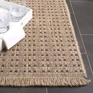 Safavieh Retreat Versatile Area Rug - Durable, Soft, And Stylish Addition For Indoor And Outdoor Spaces Natural ,Brown 87% Polypropylene,13% Polyester Rte252b-5