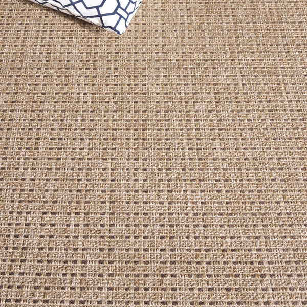 Safavieh Retreat Versatile Area Rug - Durable, Soft, And Stylish Addition For Indoor And Outdoor Spaces Natural ,Brown 87% Polypropylene,13% Polyester Rte252b-5