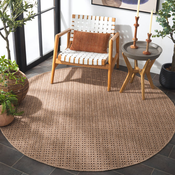 Safavieh Retreat Versatile Area Rug - Durable, Soft, And Stylish Addition For Indoor And Outdoor Spaces Natural ,Brown 87% Polypropylene,13% Polyester Rte252b-5