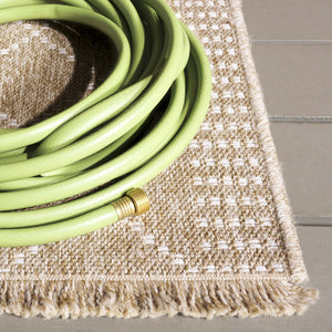 Safavieh Retreat Stylish Turkish Area Rug For Indoor & Outdoor Use - Soft, Durable, Versatile Decor Choice Natural ,Ivory 87% Polypropylene,13% Polyester Rte254b-9