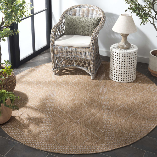 Safavieh Retreat Stylish Turkish Area Rug For Indoor & Outdoor Use - Soft, Durable, Versatile Decor Choice Natural ,Ivory 87% Polypropylene,13% Polyester Rte254b-9