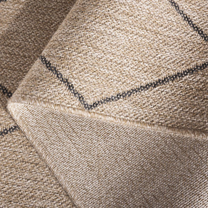 Safavieh Retreat Luxurious Indoor Outdoor Area Rug - Elegant Natural And Black Design For Any Space Natural ,Black 87% Polypropylene,13% Polyester Rte256b-7r