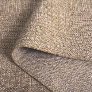 Safavieh Retreat Elegant Indoor/Outdoor Rug – Exquisite Natural Hues, Durable & Easy To Clean For Any Space Natural 87% Polypropylene,13% Polyester Rte258b-9