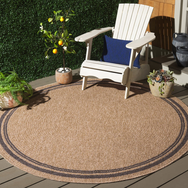 Safavieh Retreat Elegance Area Rug - Versatile Indoor/Outdoor Design For Ultimate Style And Comfort In Any Space Natural ,Black 87% Polypropylene,13% Polyester Rte260b-4