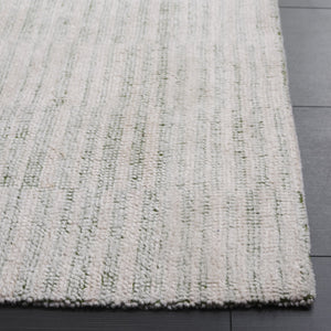 Safavieh Restoration Luxurious Hand-tufted Area Rug For Stylish Living Spaces - Chic Modern Design And Durability Green ,Ivory 60% Cotton,40% Polyester Rvt901y-5