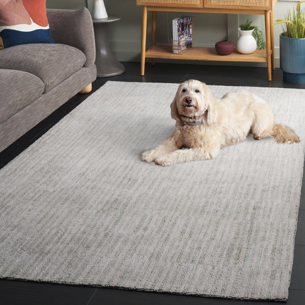 Safavieh Restoration Luxurious Hand-tufted Area Rug For Stylish Living Spaces - Chic Modern Design And Durability Green ,Ivory 60% Cotton,40% Polyester Rvt901y-5