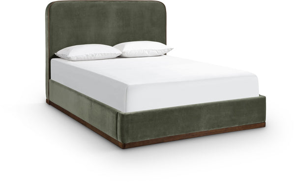 Meridian Furniture Rava Full Upholstered Platform Bed with Velvet Headboard and Walnut Wood Base Modern Style Green / Brown RavaGreen-F