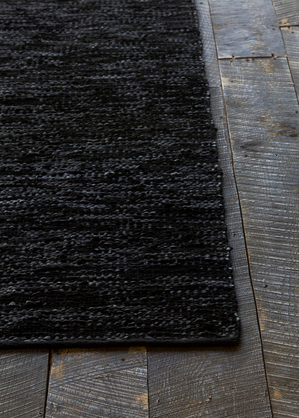 Chandra Rugs Hand-woven Reversible Leather Rug - Unique Artisan Craftsmanship For Timeless Home Elegance Black Leather,Cotton Sak3707-2676