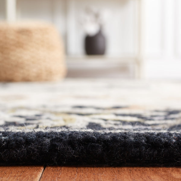 Safavieh Savonnerie Handcrafted Floral Area Rug - Luxurious Elegance For Your Home Décor, Made In India Ivory ,Black 85% Wool,15% Cotton Sav301z-8