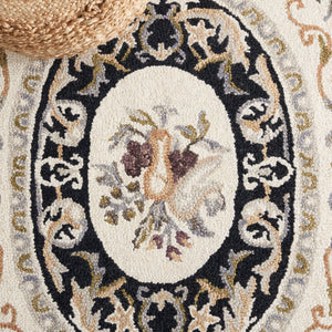 Safavieh Savonnerie Handcrafted Floral Area Rug - Luxurious Elegance For Your Home Décor, Made In India Ivory ,Black 85% Wool,15% Cotton Sav301z-8