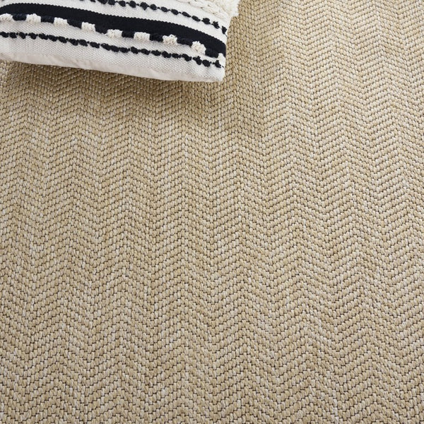Safavieh Sisal Inspired All Weather Polypropylene Round Rug for Living Rooms and Sunrooms 6'-0" x 8'-0" Rectangle SAW402B-68