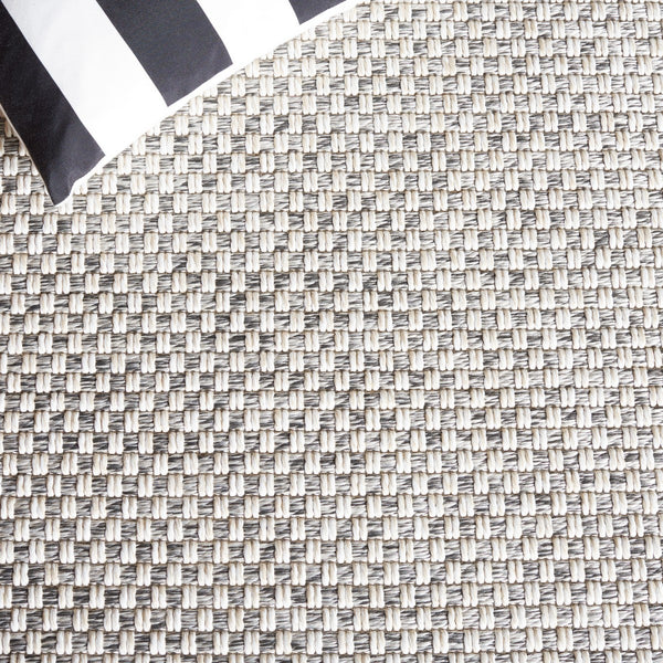 Safavieh Sisal All-Weather 460 Power Loomed Indoor / Outdoor Rug X23 Grey / Ivory 9' x 12'