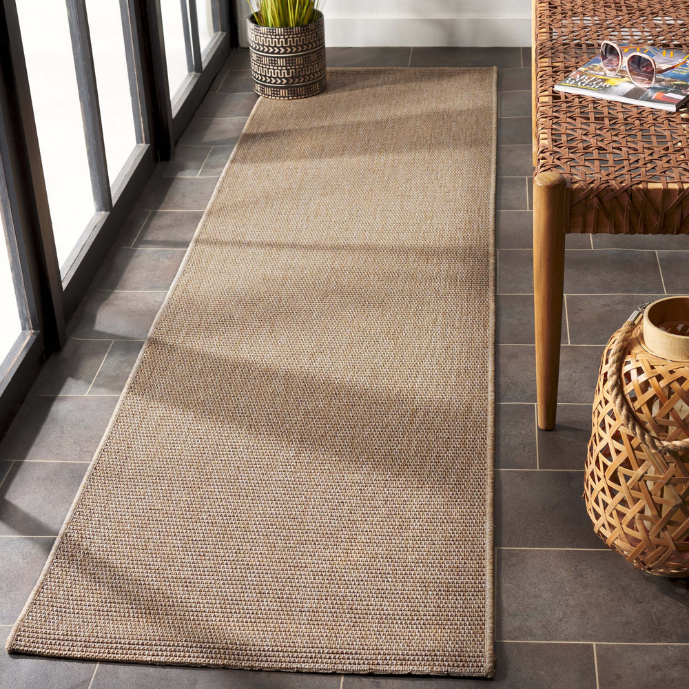 Safavieh Sisal Natural Round Area Rug — Low-Profile, Weather-Resistant Power-Loomed Design For Indoors 7'-9" x 7'-9" SAW642B-8R