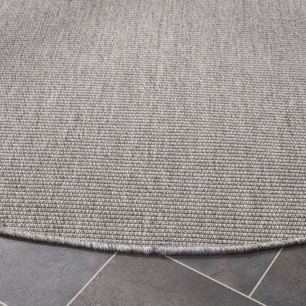 Safavieh Sisal All Weather Round Grey Polypropylene Rug for Modern and Transitional Living Spaces SAW642F-5R
