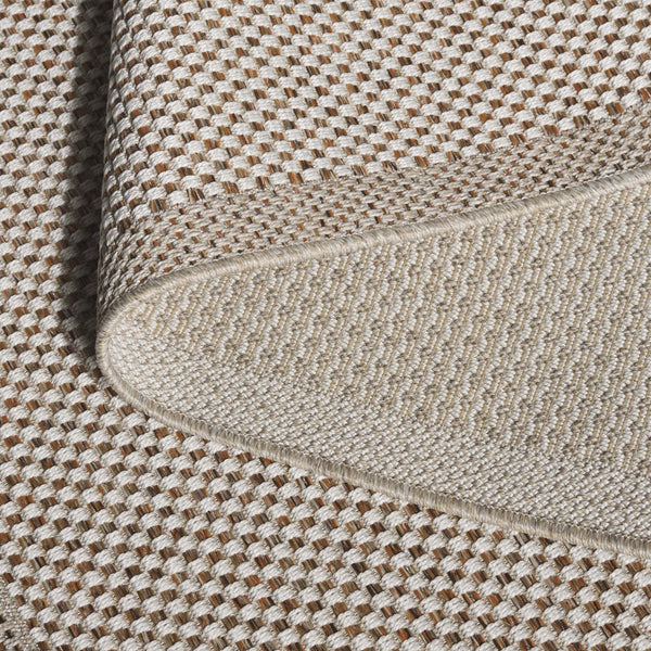 Safavieh Sisal Exquisite Area Rug In Elegant Ivory And Beige – Perfect For Indoor Or Outdoor Spaces! Ivory ,Orange Beige 86% Polypropylene,14% Polyester Saw644p-8