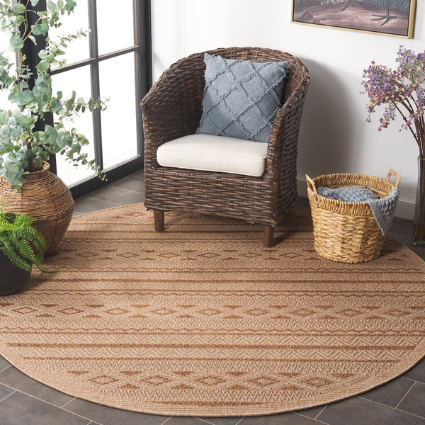 Safavieh Sisal All-weather Area Rug - Durable, Stylish Outdoor And Indoor Decor With Timeless Geometric Charm Natural ,Brown 86% Polypropylene,14% Polyester Saw646b-7r