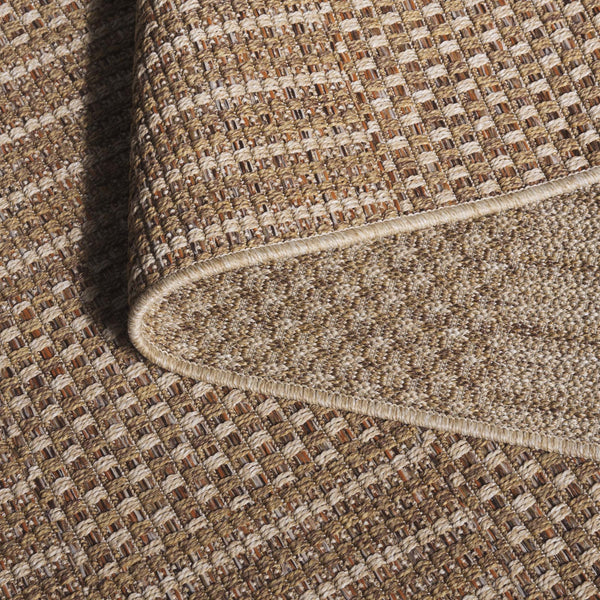 Safavieh Sisal Elegant All-weather Rug For Indoor And Outdoor Spaces - Durable, Stylish, And Easy To Maintain Natural ,Brown 86% Polypropylene,14% Polyester Saw648b-5