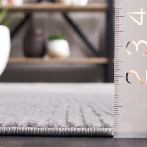 Safavieh Saylor 100 Power Loomed Transitional Rug Grey 6'-3" x 6'-3" Round