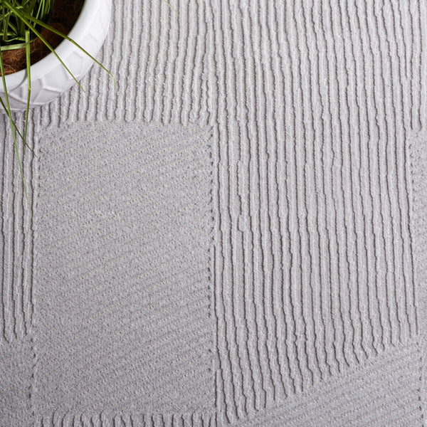 Safavieh Saylor 100 Power Loomed Transitional Rug Grey 6'-3" x 6'-3" Round