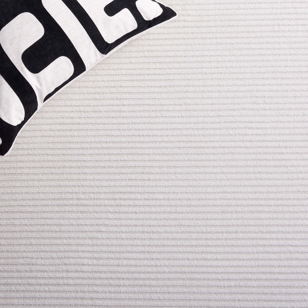 Safavieh Saylor 104 Power Loomed Transitional Rug Ivory 6'-3" x 6'-3" Round