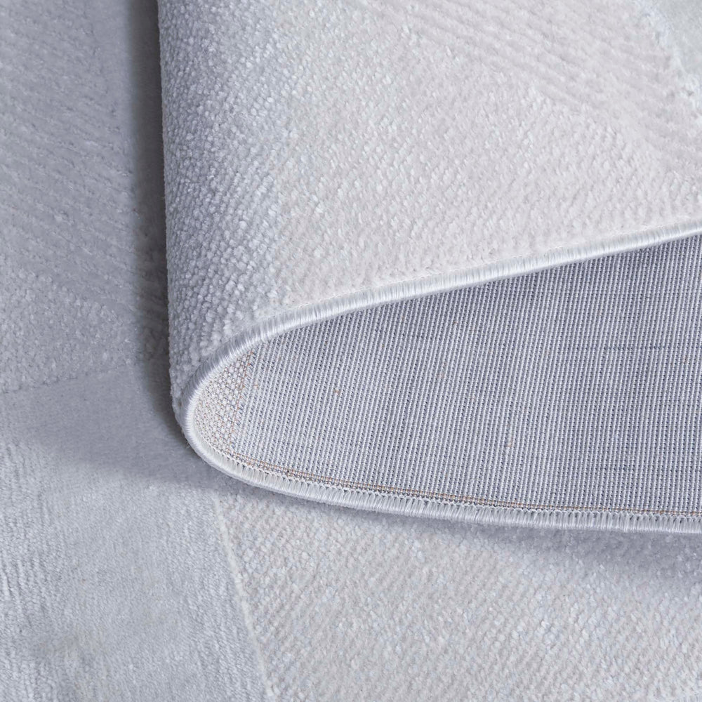 Safavieh Saylor Elegant Power-loomed Area Rug - Luxurious Softness And Durability To Enhance Your Home Decor Ivory 70% Polypropylene,30% Polyester Shrink Say118a-6r