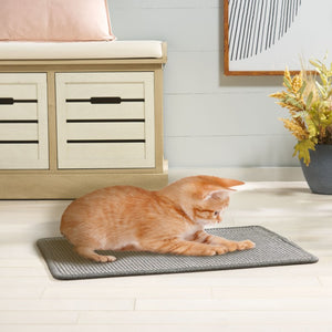 Safavieh Sisal and Polypropylene Boucle Cat Scratch Mat Neutral Gray Flat Floor Accent SCM100F-14