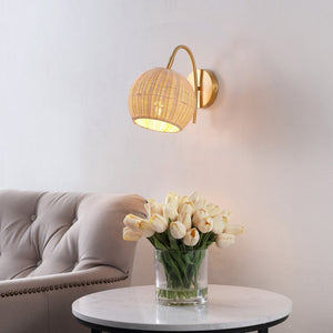 Safavieh NAHUM, Set of 2 Elegant Rattan and Brass Wall Sconces for Soft Ambient Lighting in Any Space SCN4105A-SET2