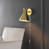 Safavieh Jordie, 9.25 Inch, Brass, Iron Wall Sconce X23 Brass Gold 8" x 8.25" x 9.25"