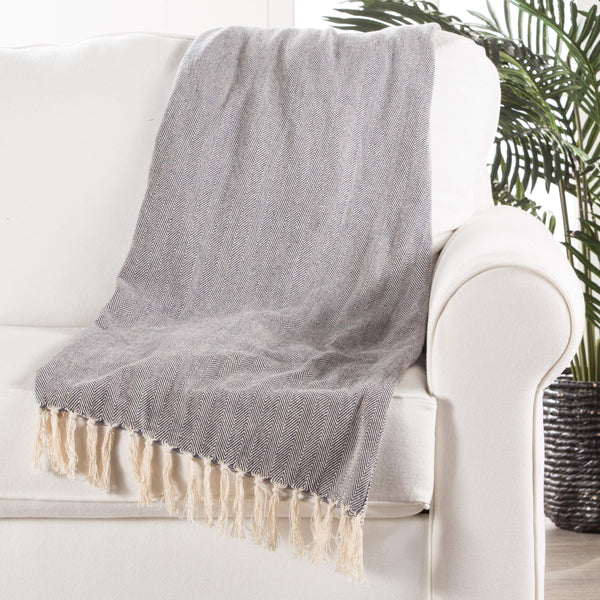 Jaipur Living Jaipur Living Cotton Chevron Throw with Fringe Trim for Coastal Farmhouse Decor Blue THR100011