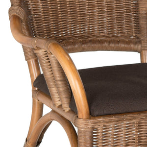 Safavieh Bettina Arm Chair - Timeless Gilded Age Elegance, Handcrafted Rattan, Plush Cushion, Perfect For Any Space SEA4010A