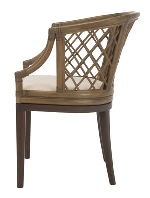Safavieh Carlotta Arm Chair - Coastal-Chic Elegance With Sculpted Rattan & Plush Cushion For Stylish Comfort Greige / White SEA4013A