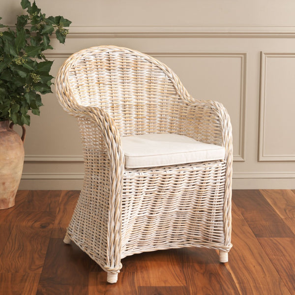 Safavieh Callista Eco-Friendly Kubu Rattan Club Chair - Stylish Wicker Design For Modern Living Spaces White Washed SEA7001C