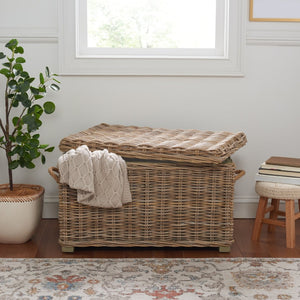 Safavieh Salim Eco-Friendly Grey Wicker Trunk - Handwoven Storage Solution With Mahogany Frame & Timeless Style SEA7019A
