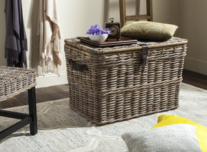 Safavieh Amancio Wicker Trunk - Handwoven Kubu Rattan Storage Solution With Rustic Charm And Modern Design SEA7021A