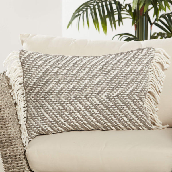 Jaipur Living Jaipur Living Odessa Chevron Lumbar Pillow Cover Tassel Trim Bohemian Indoor Outdoor Gray PLC102453